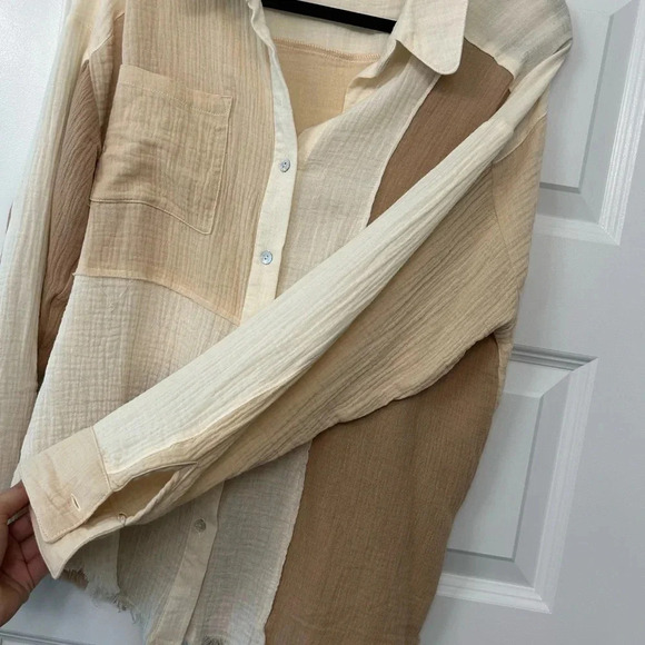 New in boutique gauze top - Picture 3 of 9